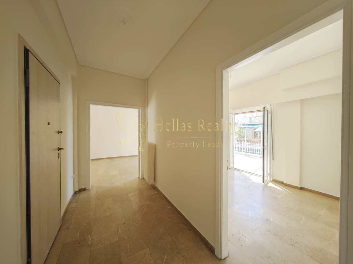 Apartment in Neo Pagkrati, Vironas — Photo 3 of 13
