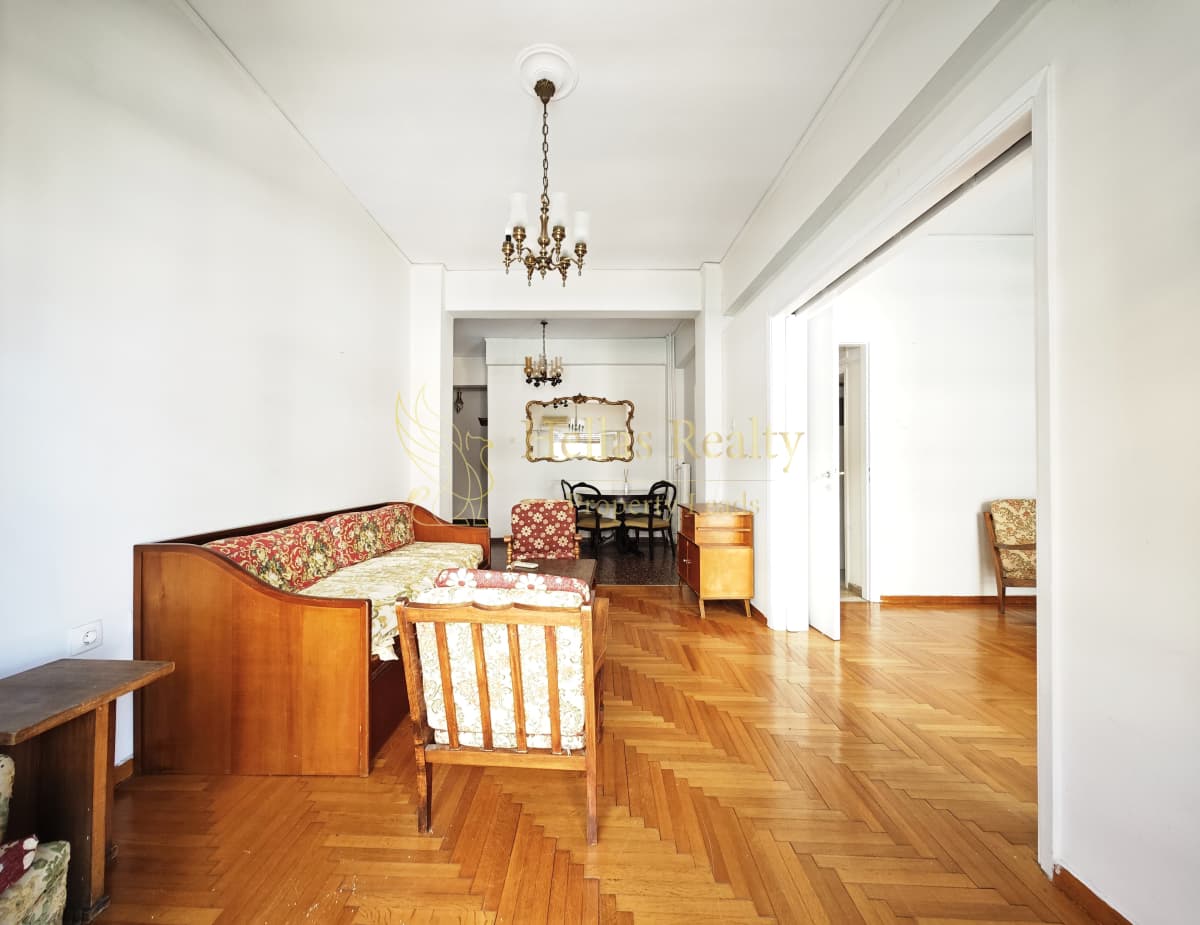 Apartment in Analipsi, Vironas — Photo 1 of 16
