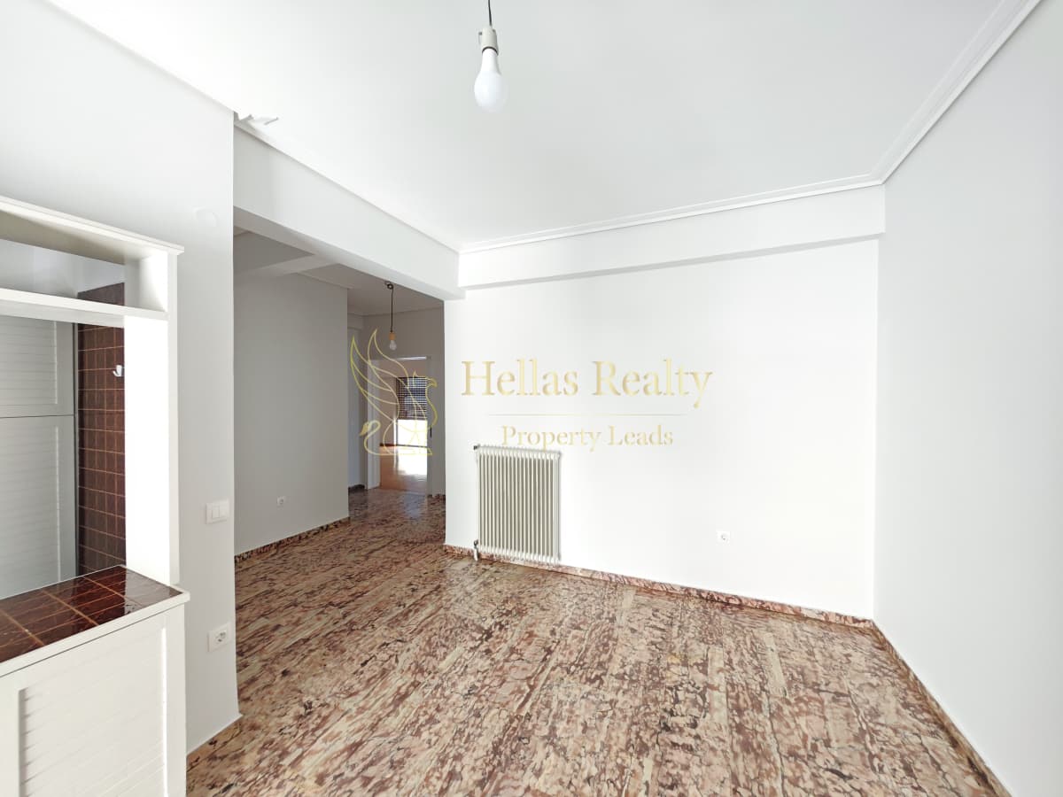 Apartment in Center, Dafni — Photo 8 of 21