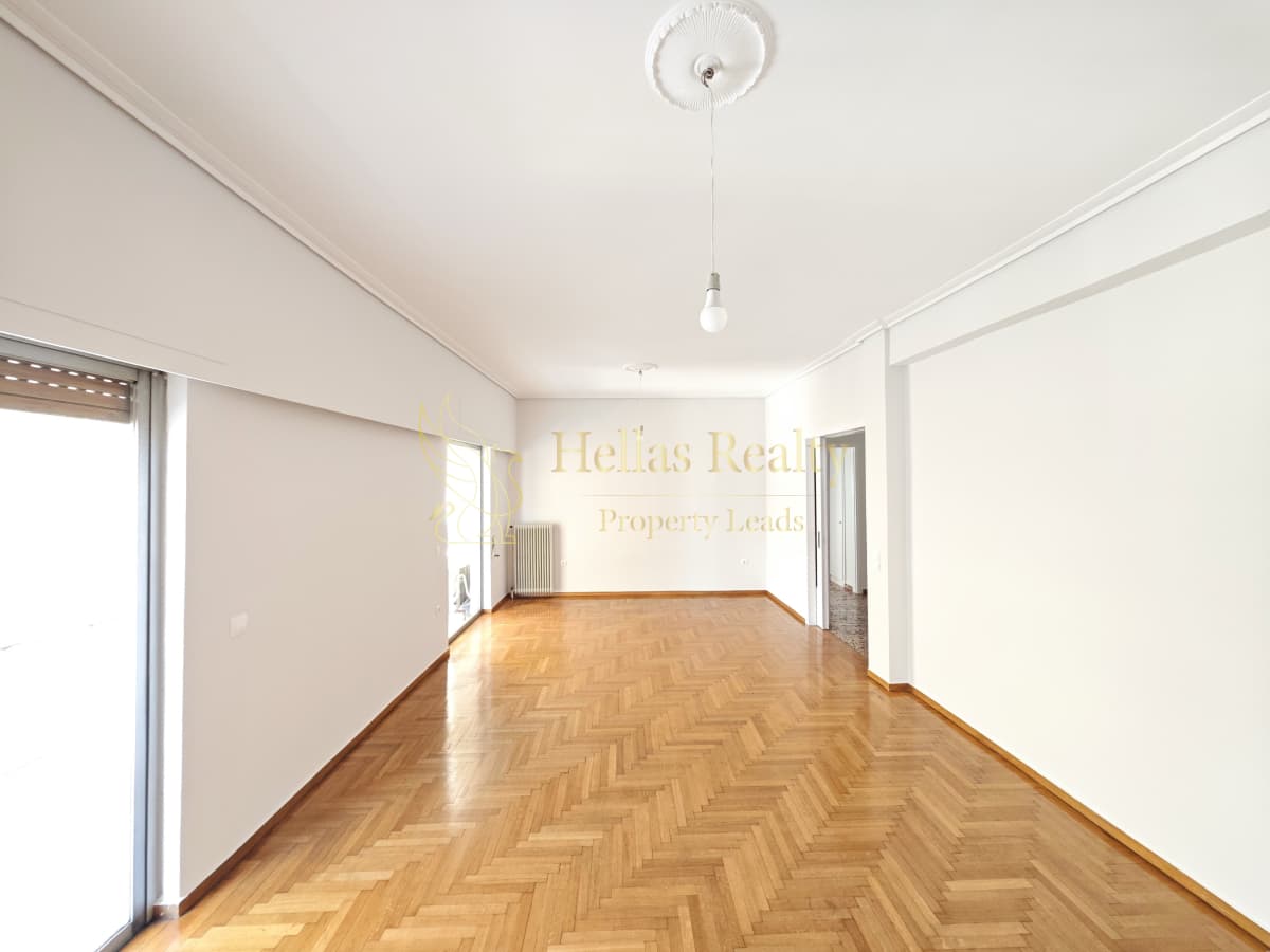 Apartment in Center, Dafni — Photo 1 of 21
