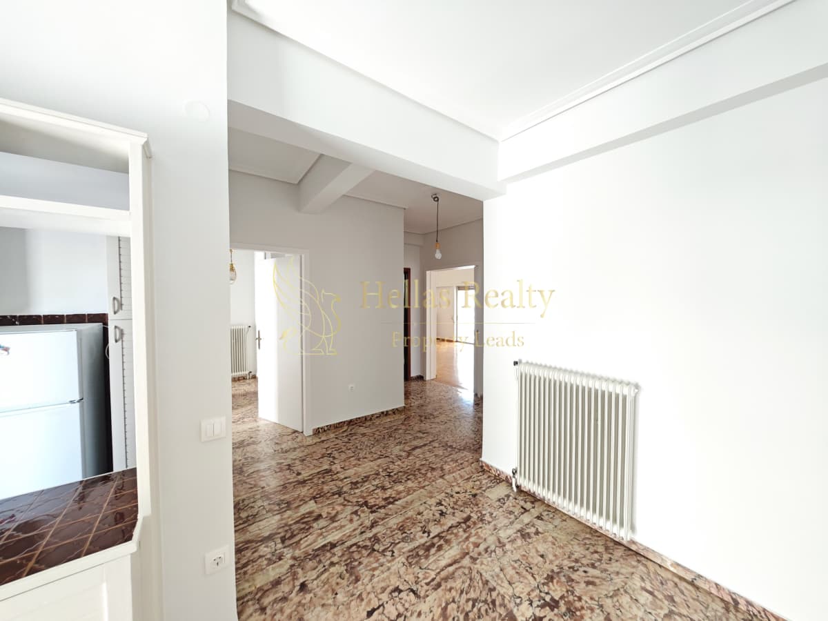 Apartment in Center, Dafni — Photo 9 of 21