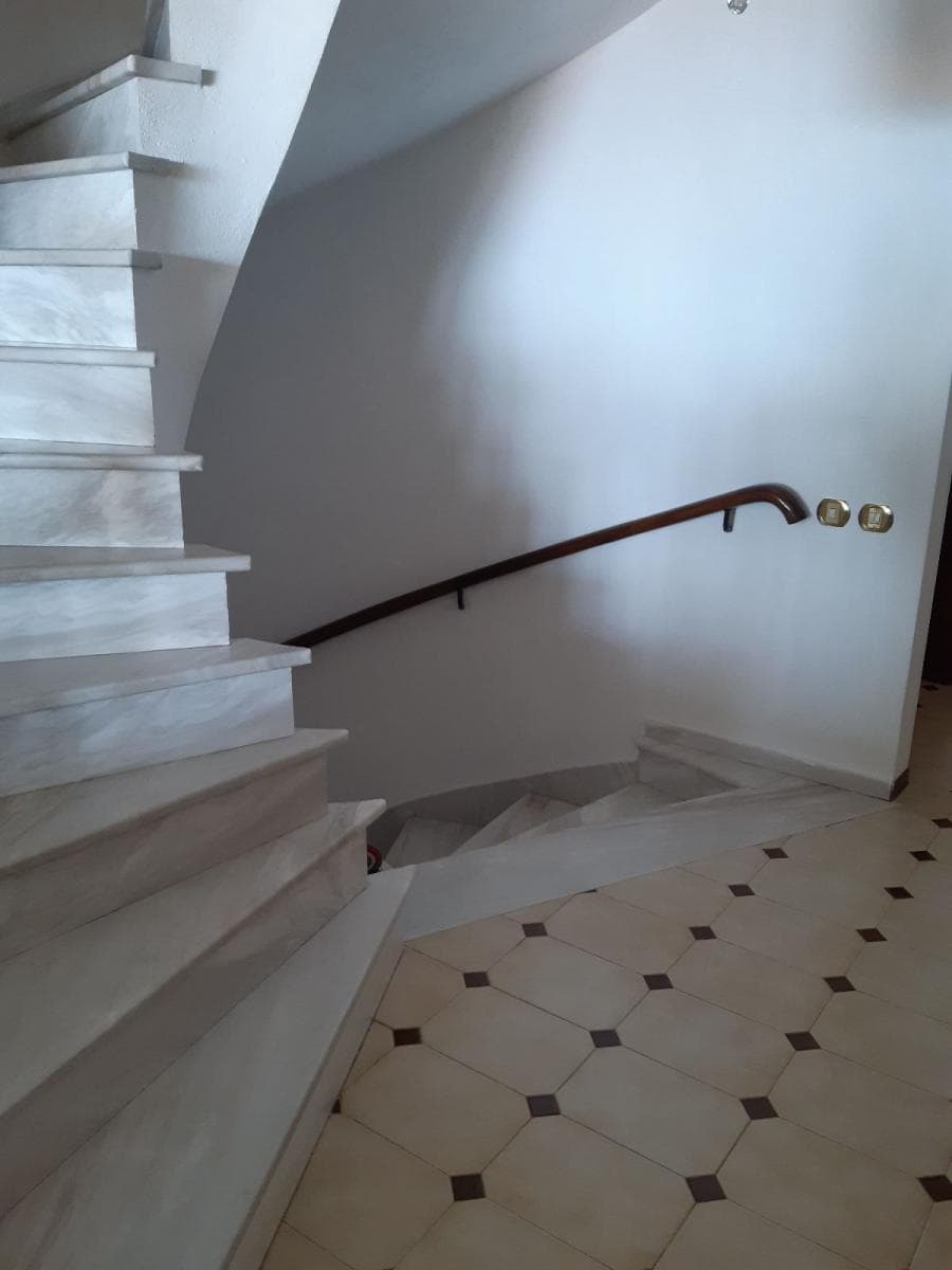 House in Panorama, Panorama — Photo 19 of 25
