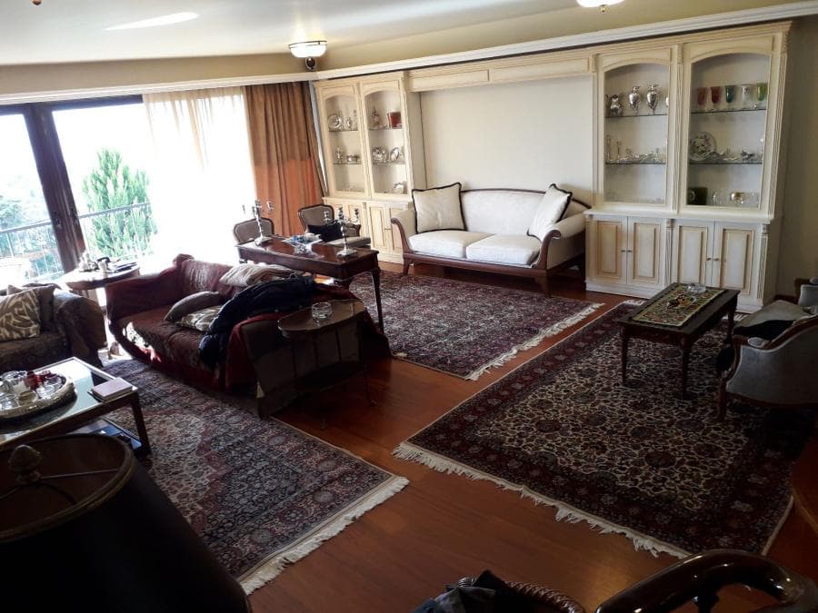 House in Panorama, Panorama — Photo 4 of 25