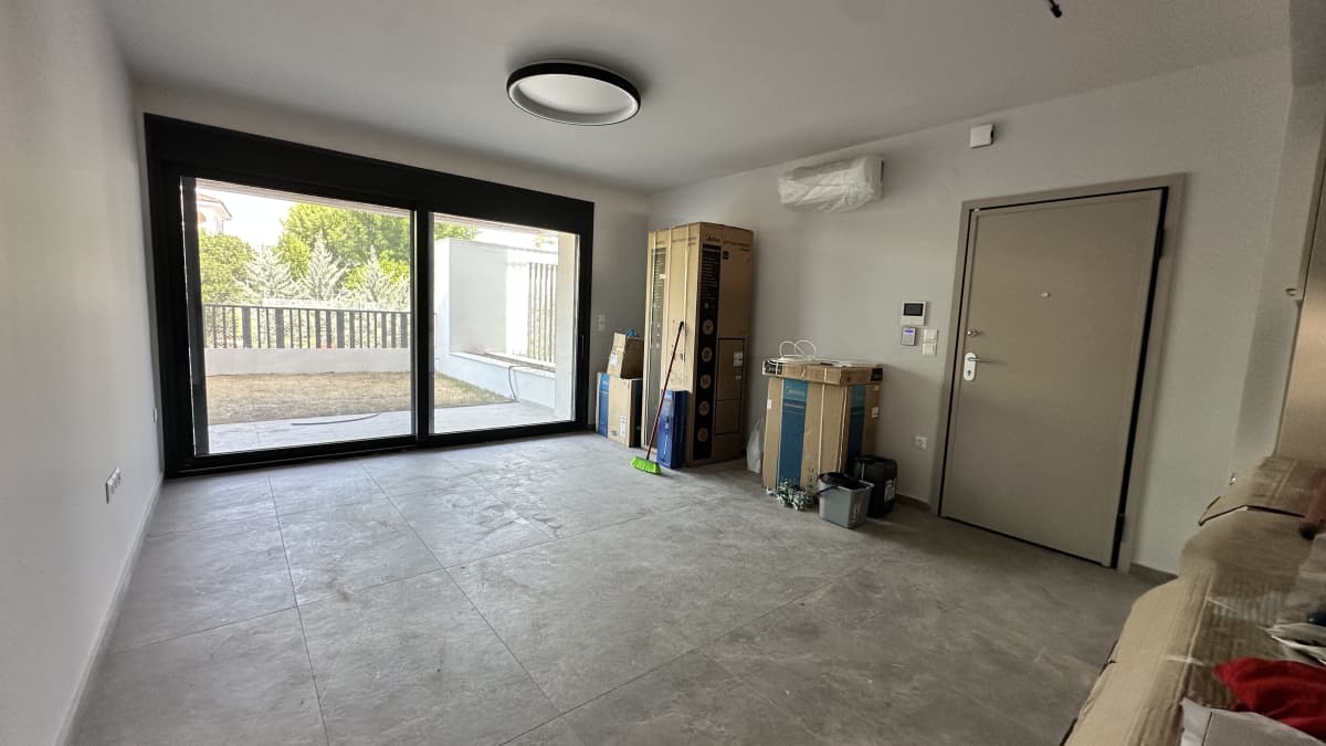 Apartment in Center, Thermi — Photo 13 of 18