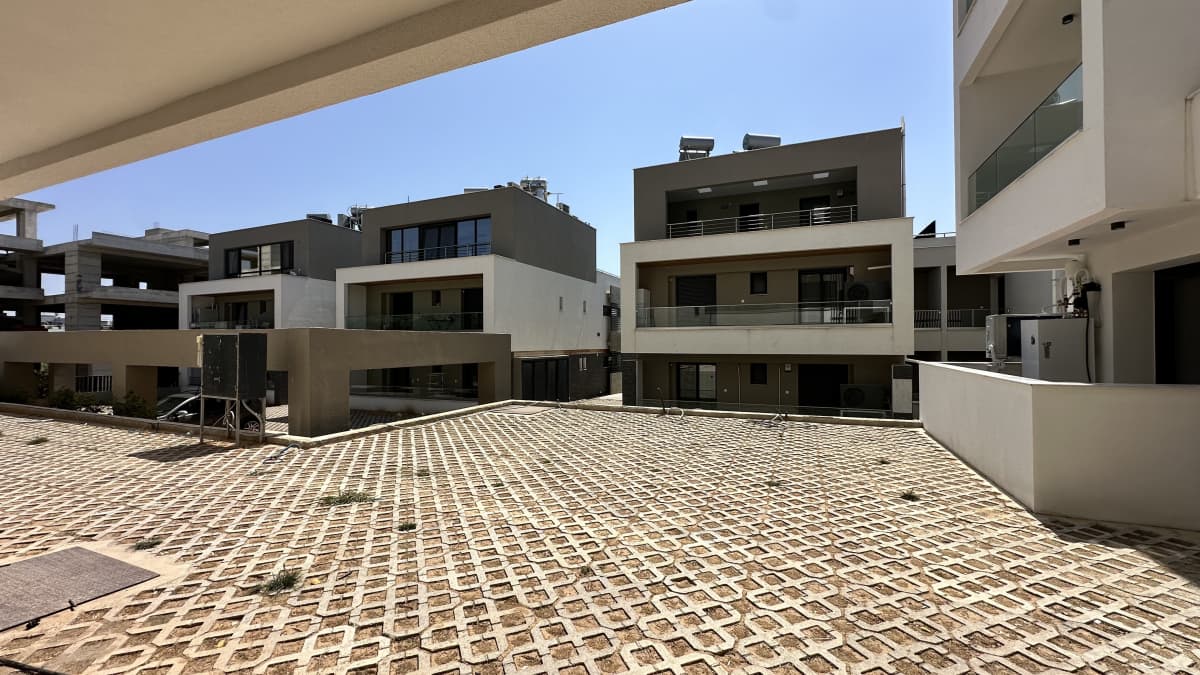 Apartment in Center, Thermi — Photo 8 of 18