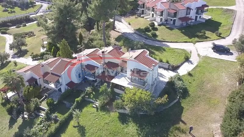 House in Chaniotis, Pallini — Photo 2 of 4