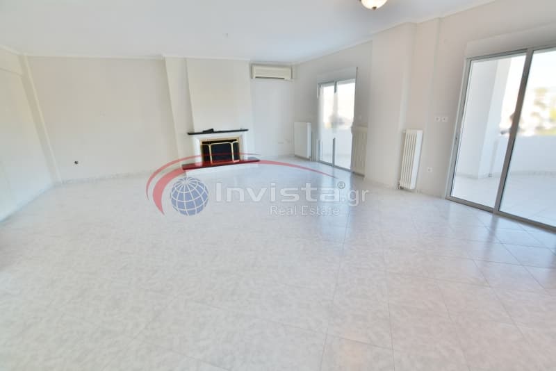 Apartment in Nea Krini, Kalamaria — Photo 2 of 25