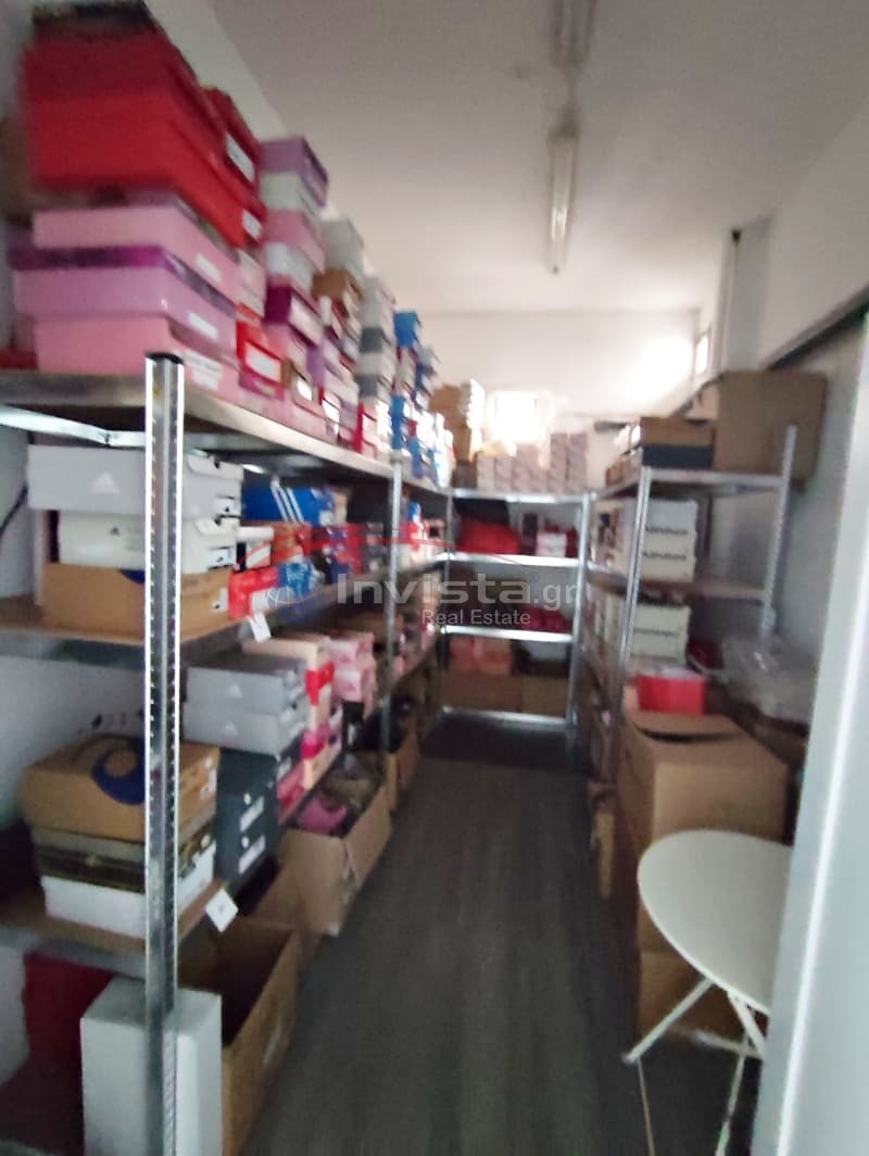 Retail Store in Mavros Gatos, Neapoli — Photo 9 of 9