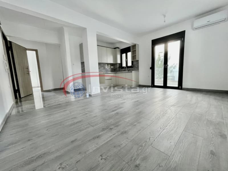 Apartment in Peraia, Peraia — Photo 5 of 17