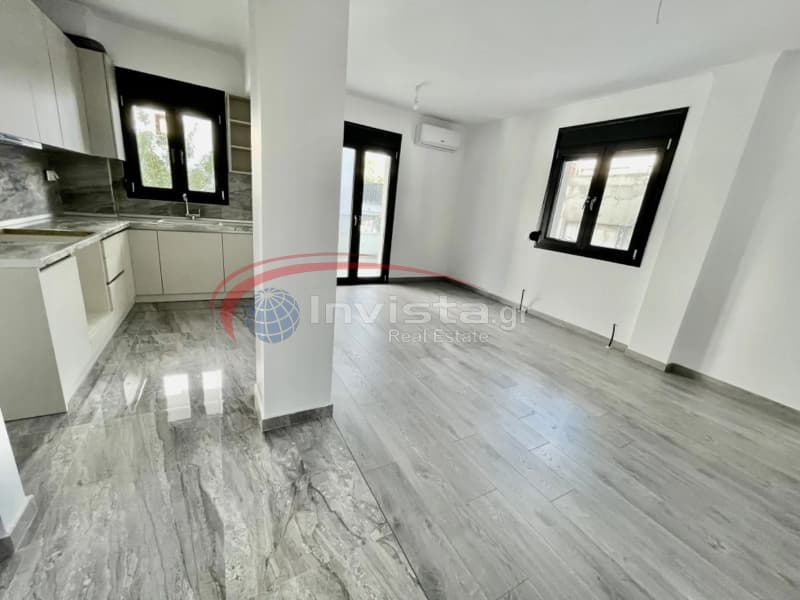 Apartment in Peraia, Peraia — Photo 4 of 17