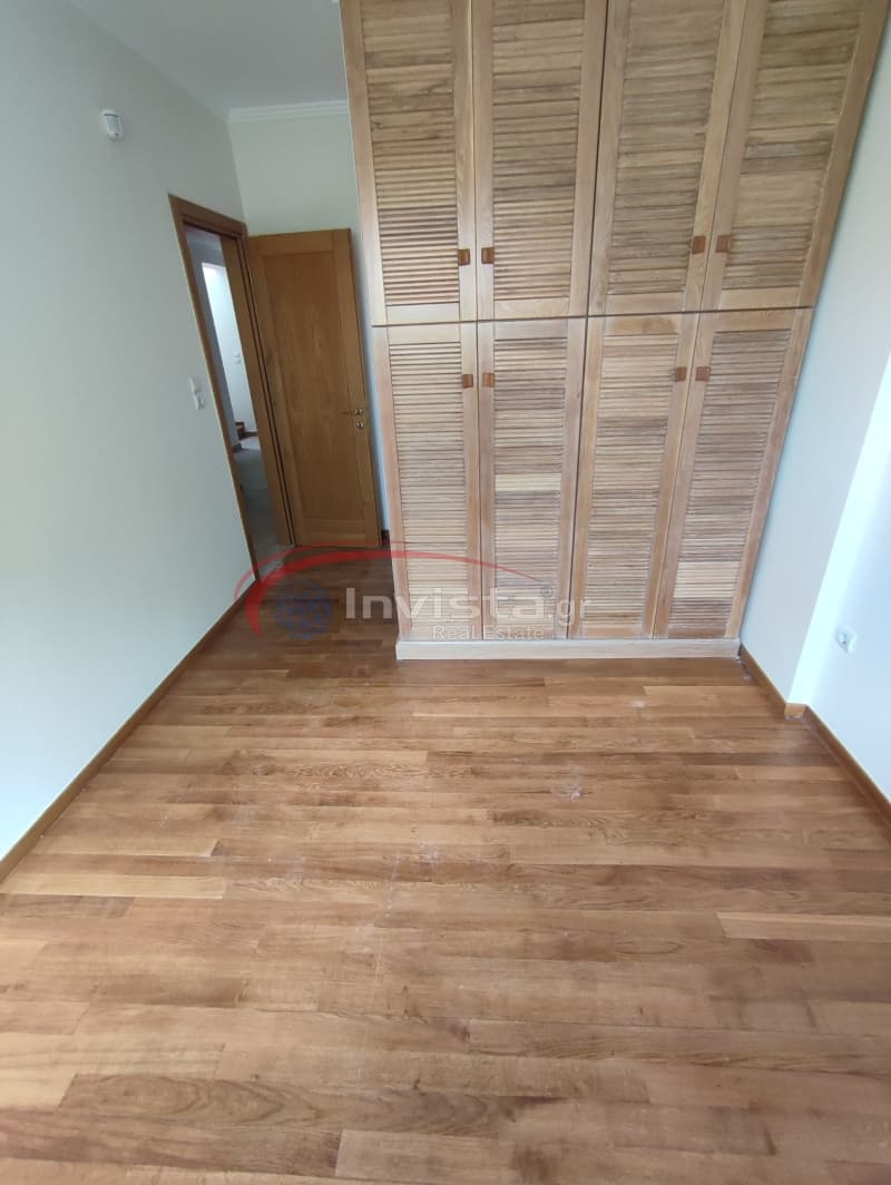 House in Panorama, Panorama — Photo 21 of 25