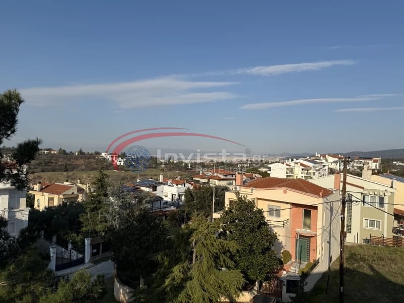 House in Center, Panorama — Photo 1 of 13