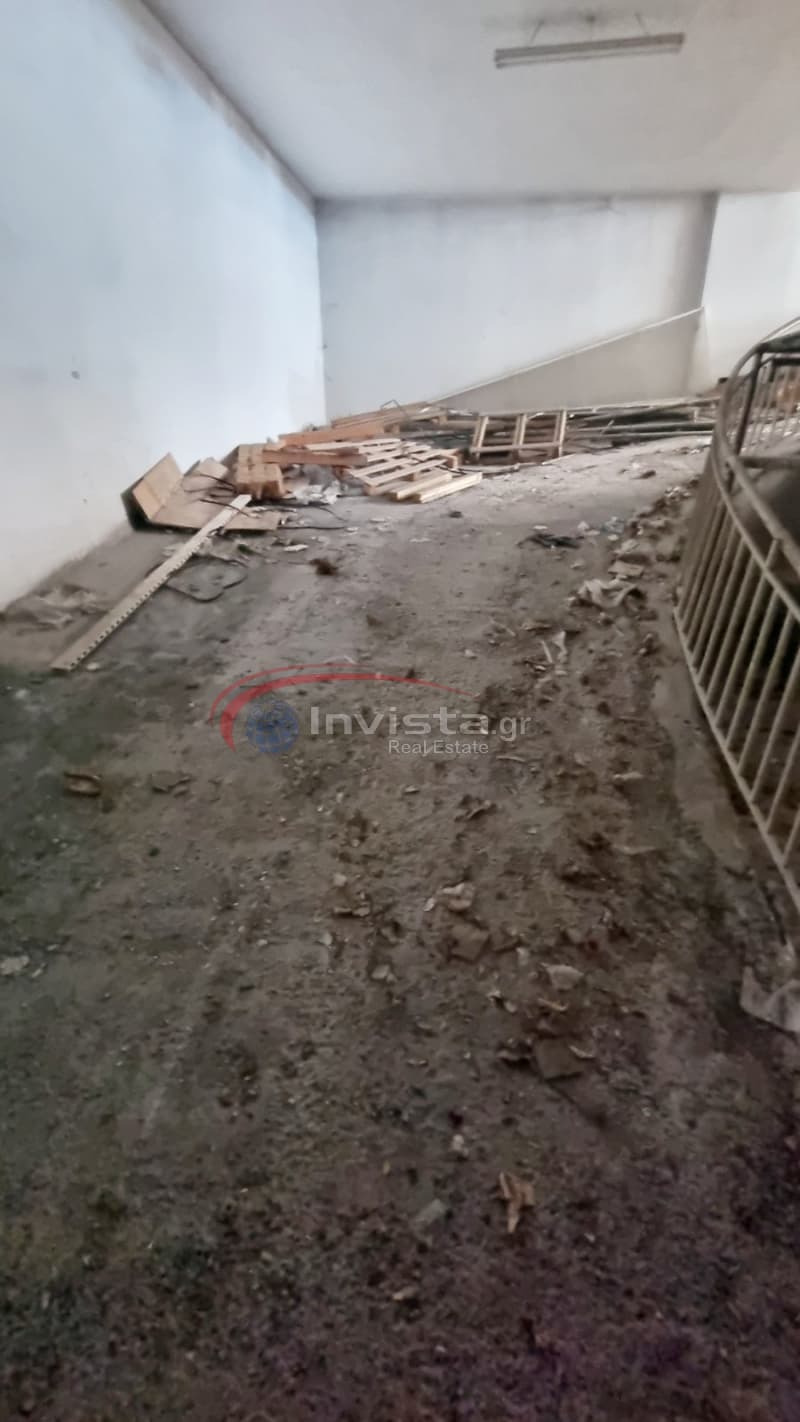 Warehouse in Agios Panteleimon, Kalamaria — Photo 4 of 26