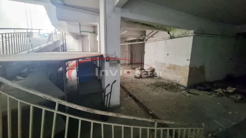 Warehouse in Agios Panteleimon, Kalamaria — Photo 7 of 26