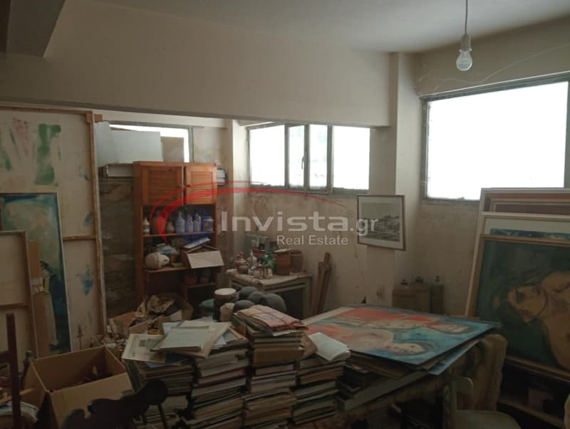 Warehouse in Center, Kalamaria — Photo 1 of 8
