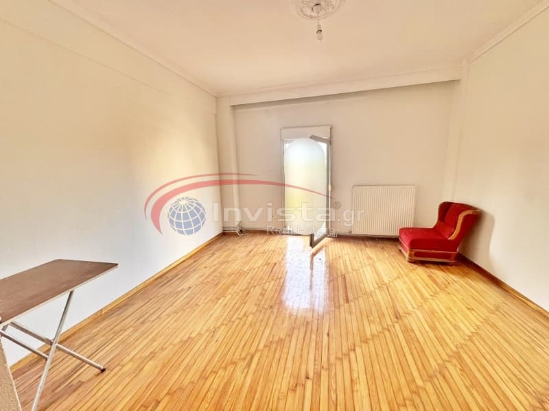 Apartment in Eptalofos, Ampelokipoi — Photo 2 of 25