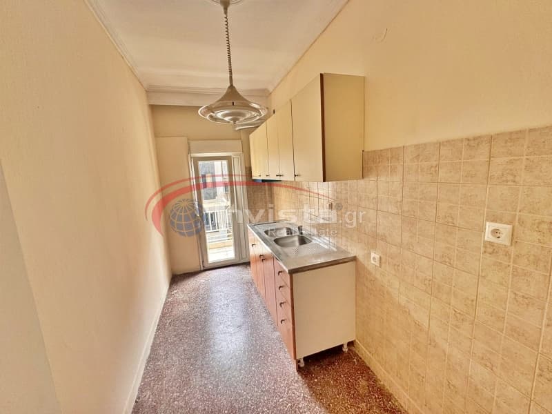 Apartment in Eptalofos, Ampelokipoi — Photo 8 of 25