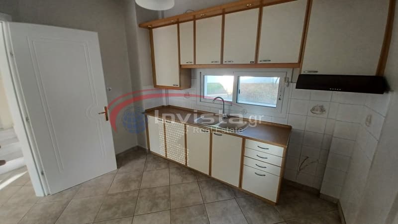House in Center, Panorama — Photo 3 of 25