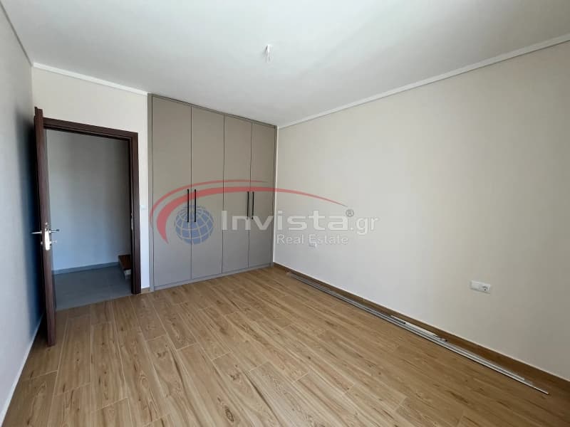 House in Panorama, Panorama — Photo 18 of 20