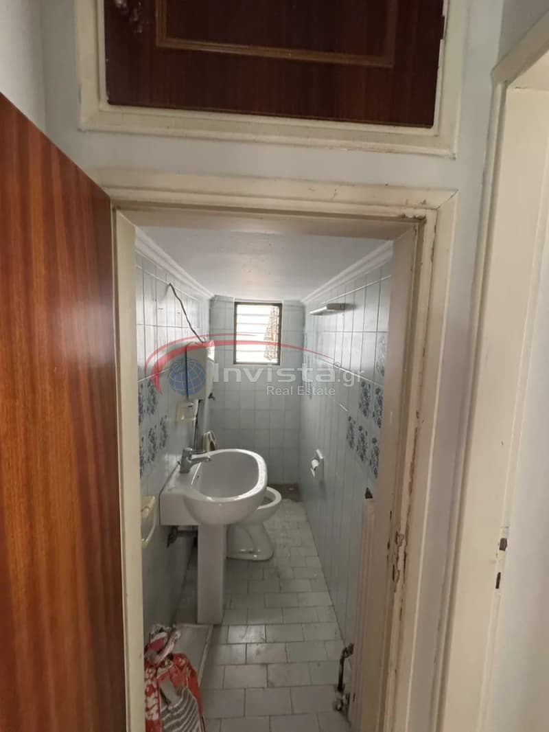 Apartment in Agios Panteleimon, Kalamaria — Photo 11 of 12