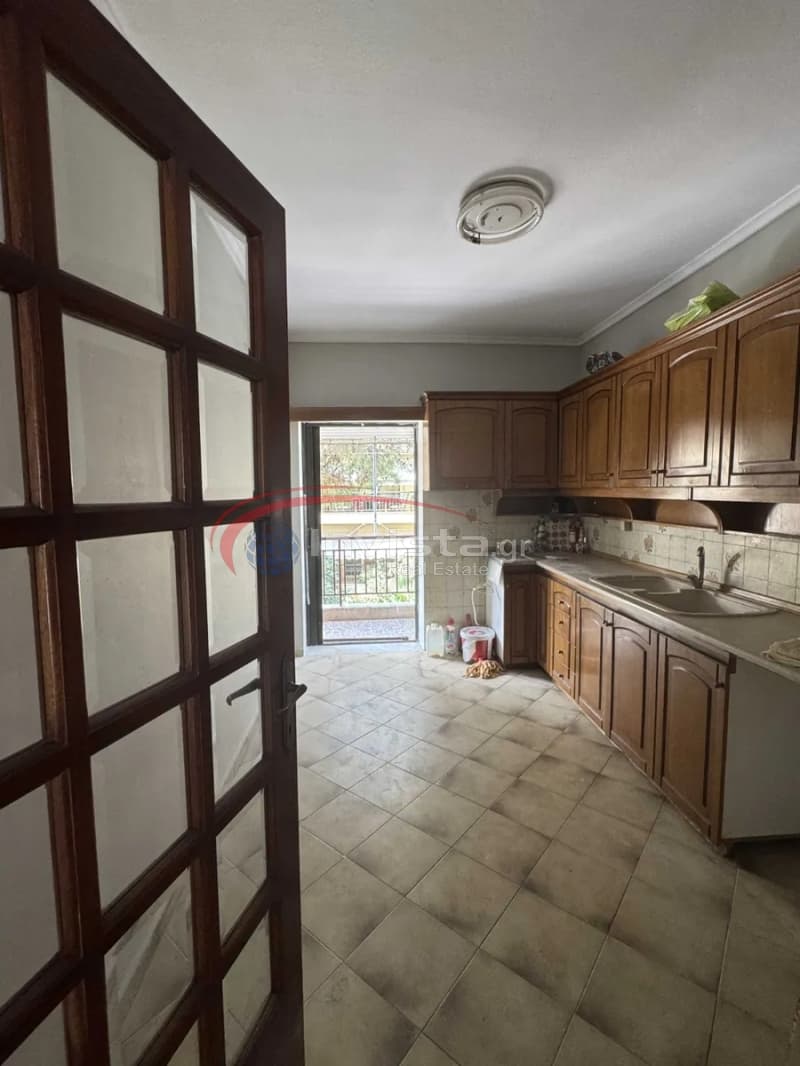 Apartment in Agios Panteleimon, Kalamaria — Photo 8 of 12