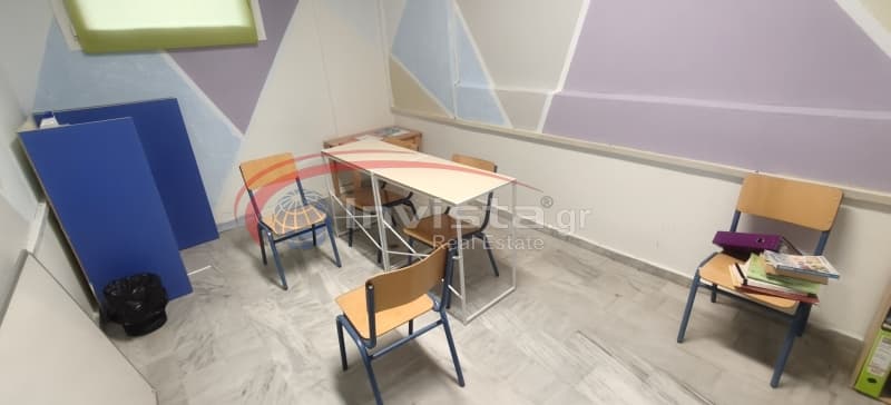 Retail Store in Center, Thermi — Photo 6 of 25