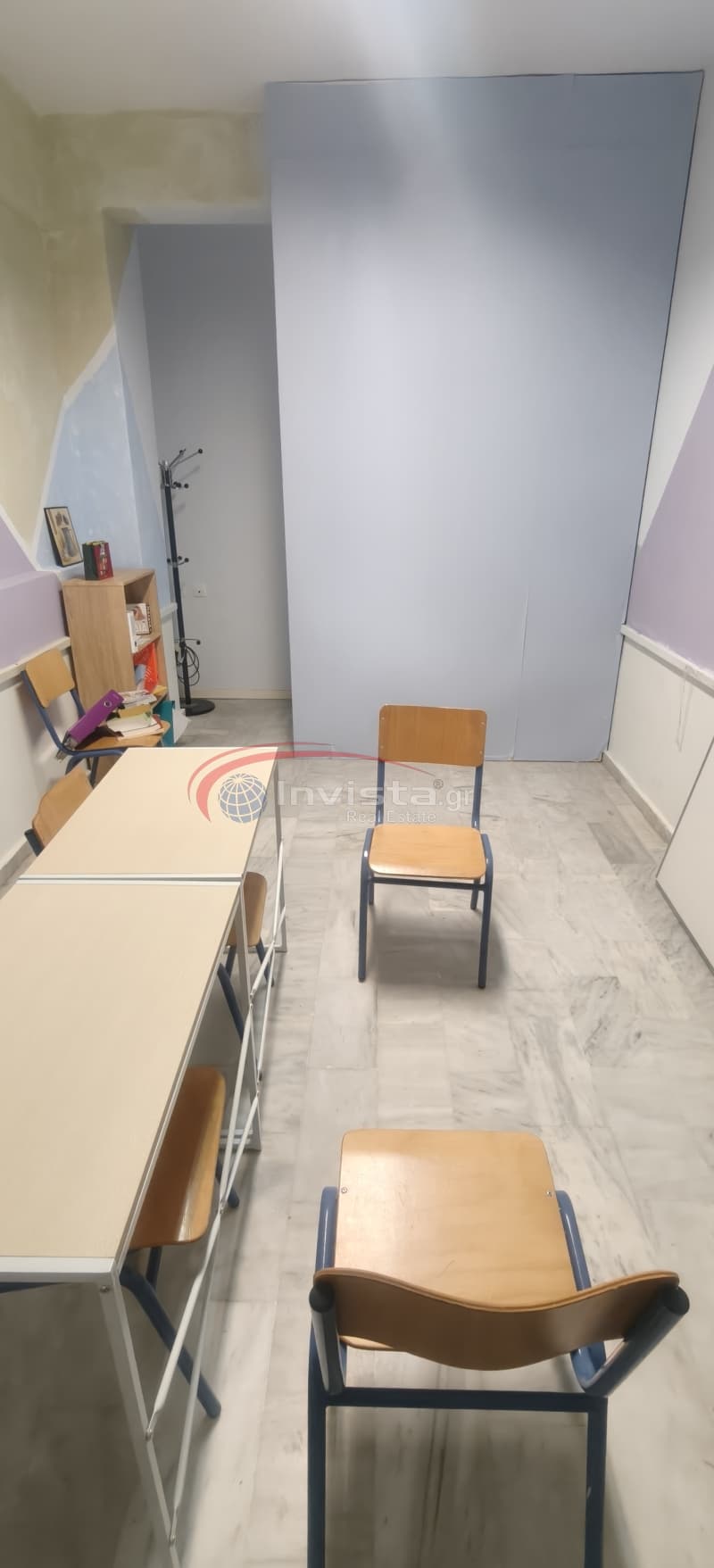 Retail Store in Center, Thermi — Photo 8 of 25