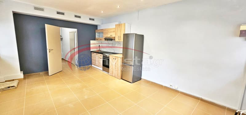 Apartment in Agios Panteleimon, Kalamaria — Photo 3 of 22