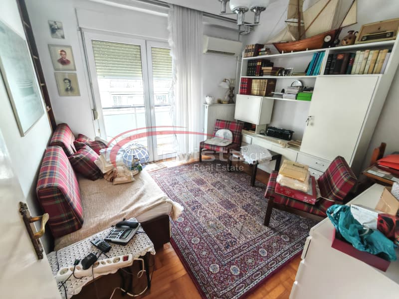 Apartment in Karampournaki, Kalamaria — Photo 9 of 15