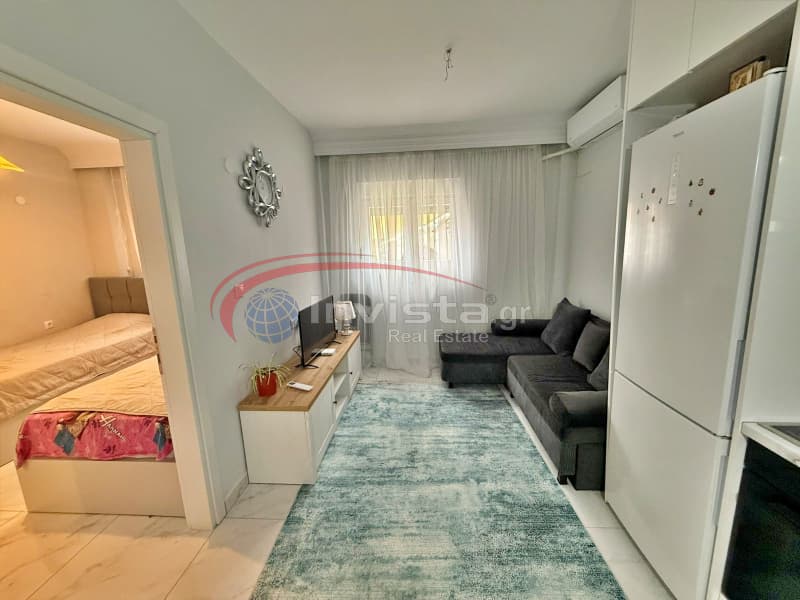 Apartment in Dimarcheiou, Ampelokipoi — Photo 1 of 13