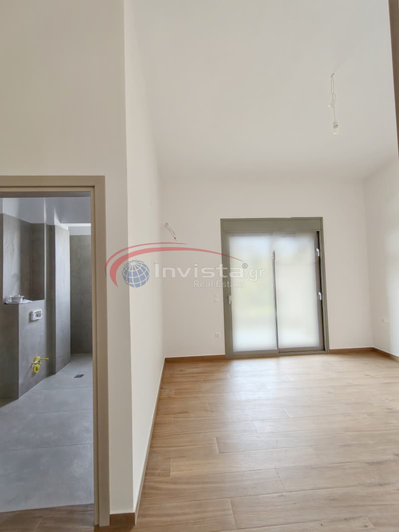 House in Center, Thermi — Photo 12 of 25