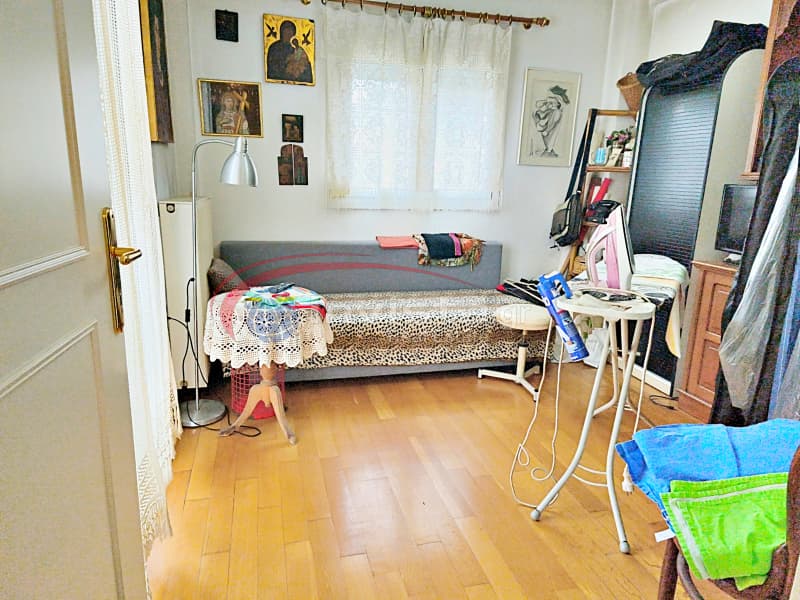 House in Center, Panorama — Photo 12 of 30