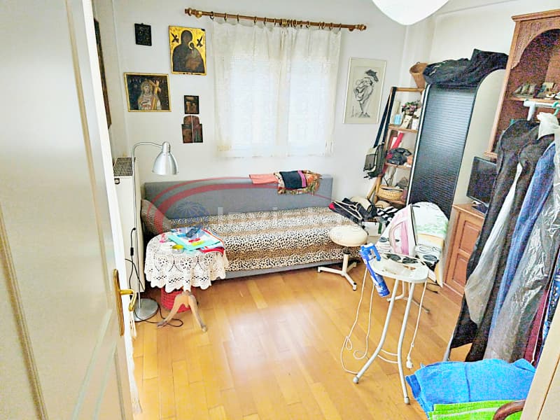 House in Center, Panorama — Photo 19 of 30