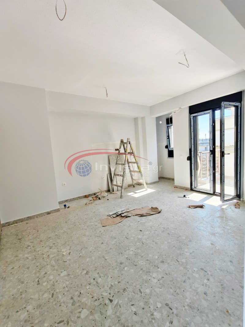 Apartment in Kato Ilioupoli, Stavroupoli — Photo 1 of 16