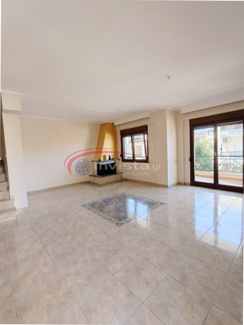House in Plagiari, Mikra — Photo 1 of 26