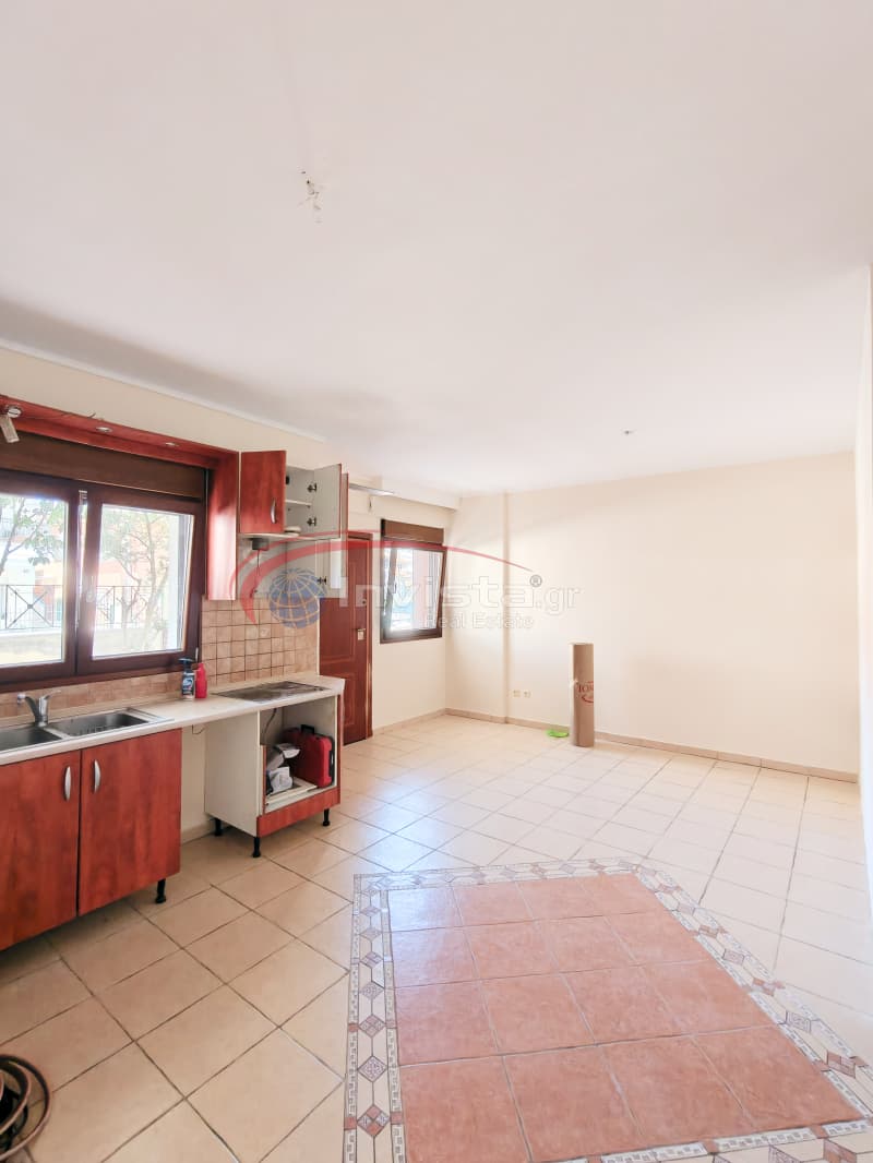 House in Plagiari, Mikra — Photo 17 of 26