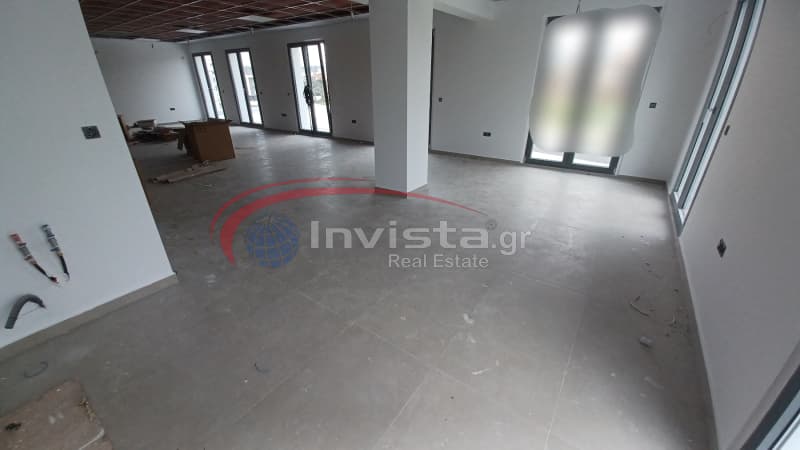 Retail Store in Center, Thermi — Photo 16 of 20