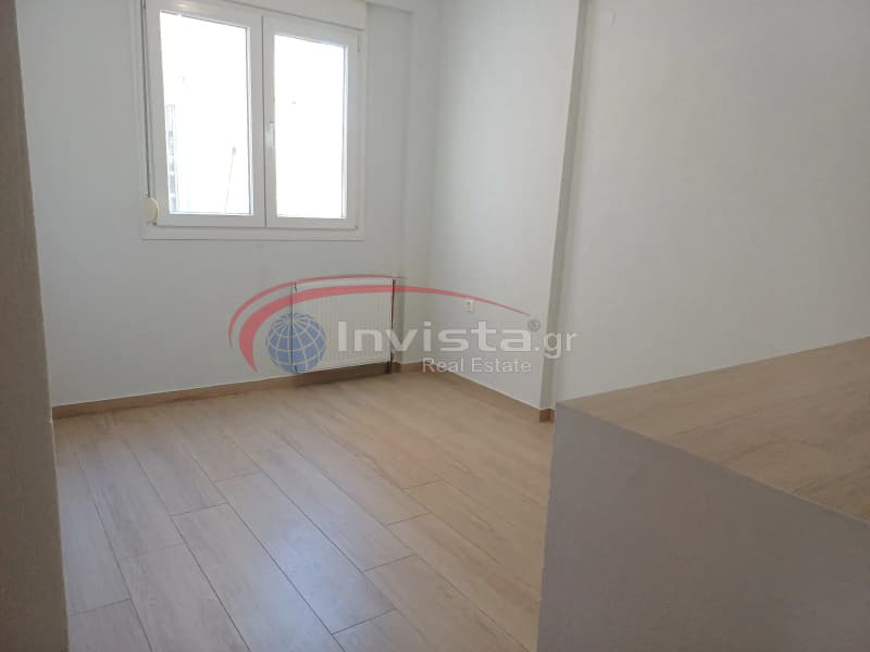 Apartment in Foinikas, Kalamaria — Photo 9 of 21
