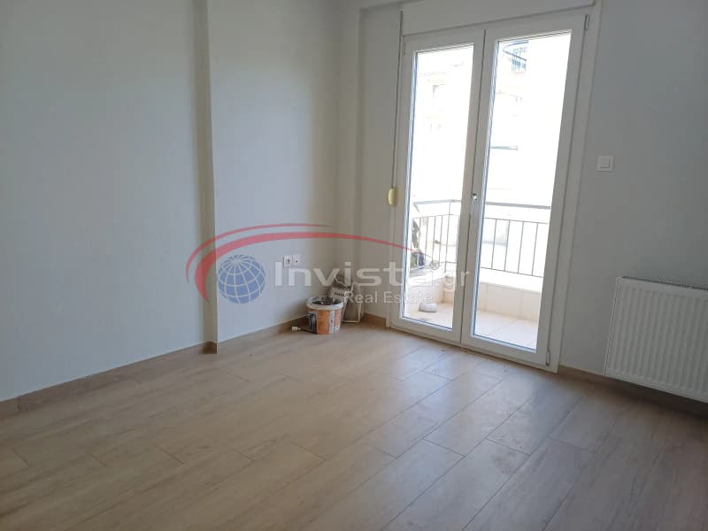Apartment in Foinikas, Kalamaria — Photo 19 of 21