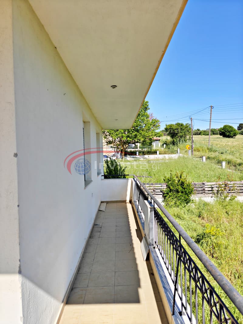House in Center, Epanomi — Photo 17 of 26