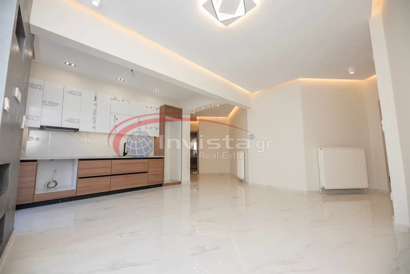 Apartment in Omonia, Stavroupoli — Photo 1 of 23
