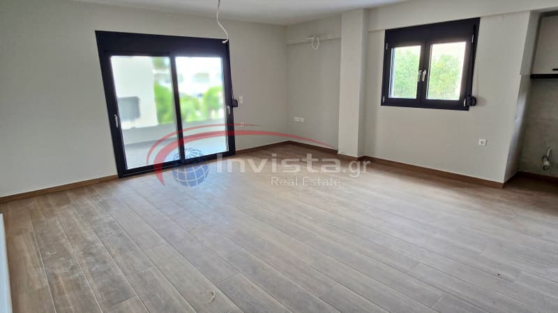 Apartment in Center, Thermi — Photo 2 of 25