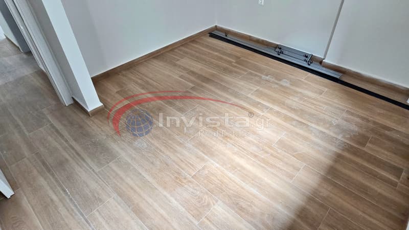 Apartment in Center, Thermi — Photo 15 of 25