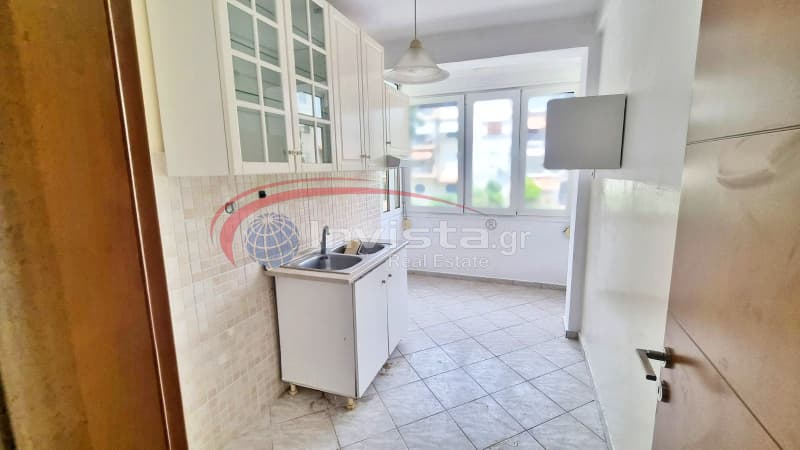 Apartment in Nea Krini, Kalamaria — Photo 5 of 20