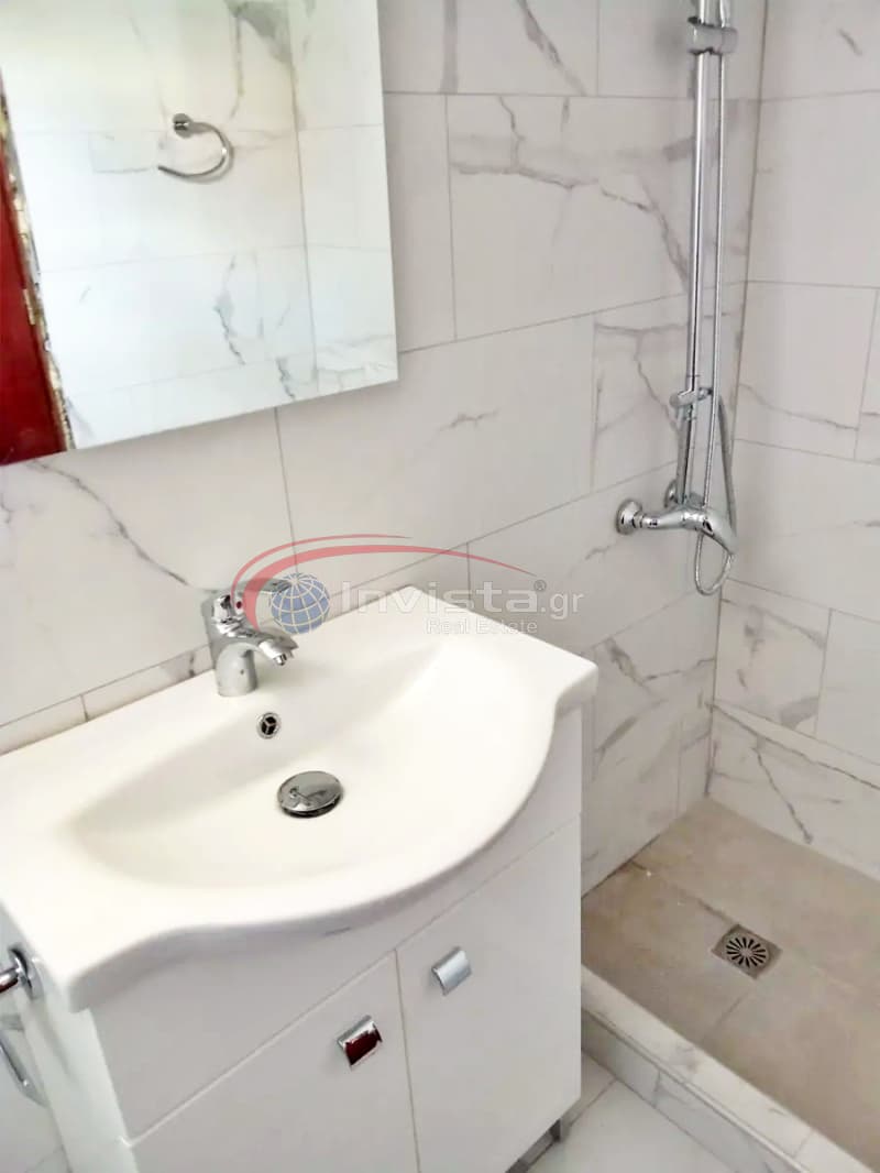 Apartment in Riga Feraiou, Neapoli — Photo 8 of 14