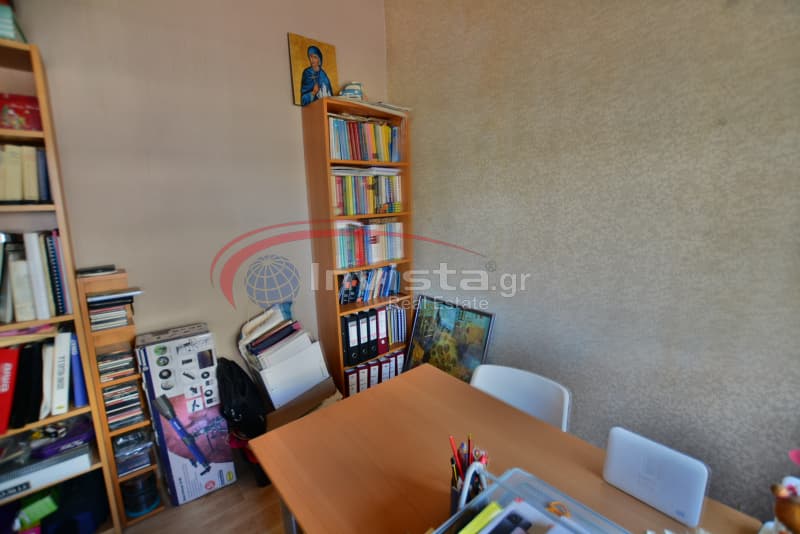 Apartment in Aretsou, Kalamaria — Photo 9 of 23