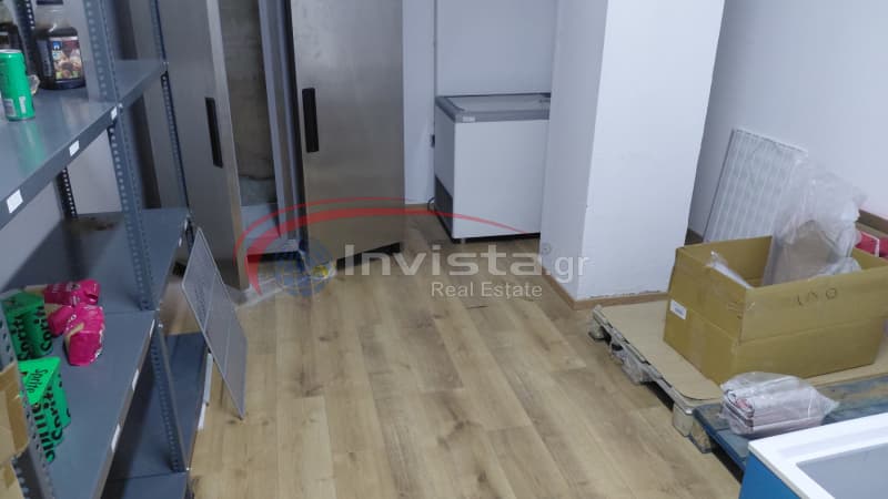 Retail Store in Center, Thermi — Photo 5 of 6