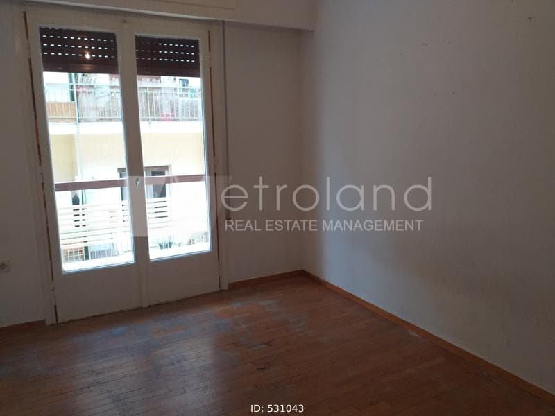 Apartment in Politechnioupoli, Zografou — Photo 9 of 9