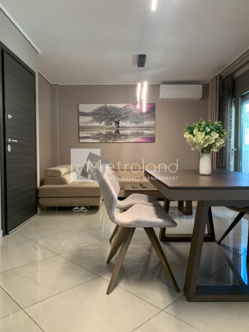 Apartment in Ano Nea Smyrni, Nea Smyrni — Photo 2 of 25