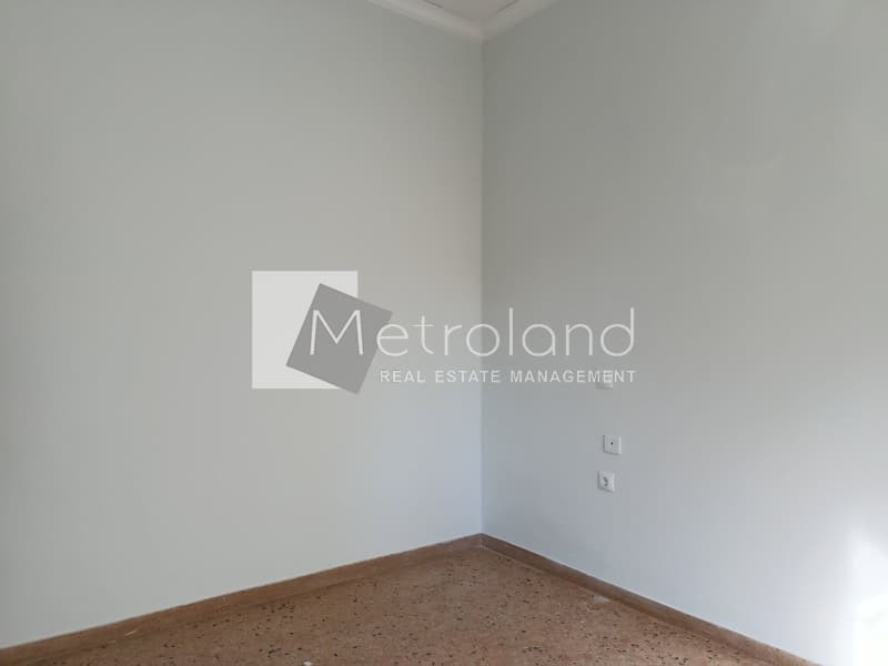 Apartment in Aspra Chomata, Nikaia — Photo 6 of 12